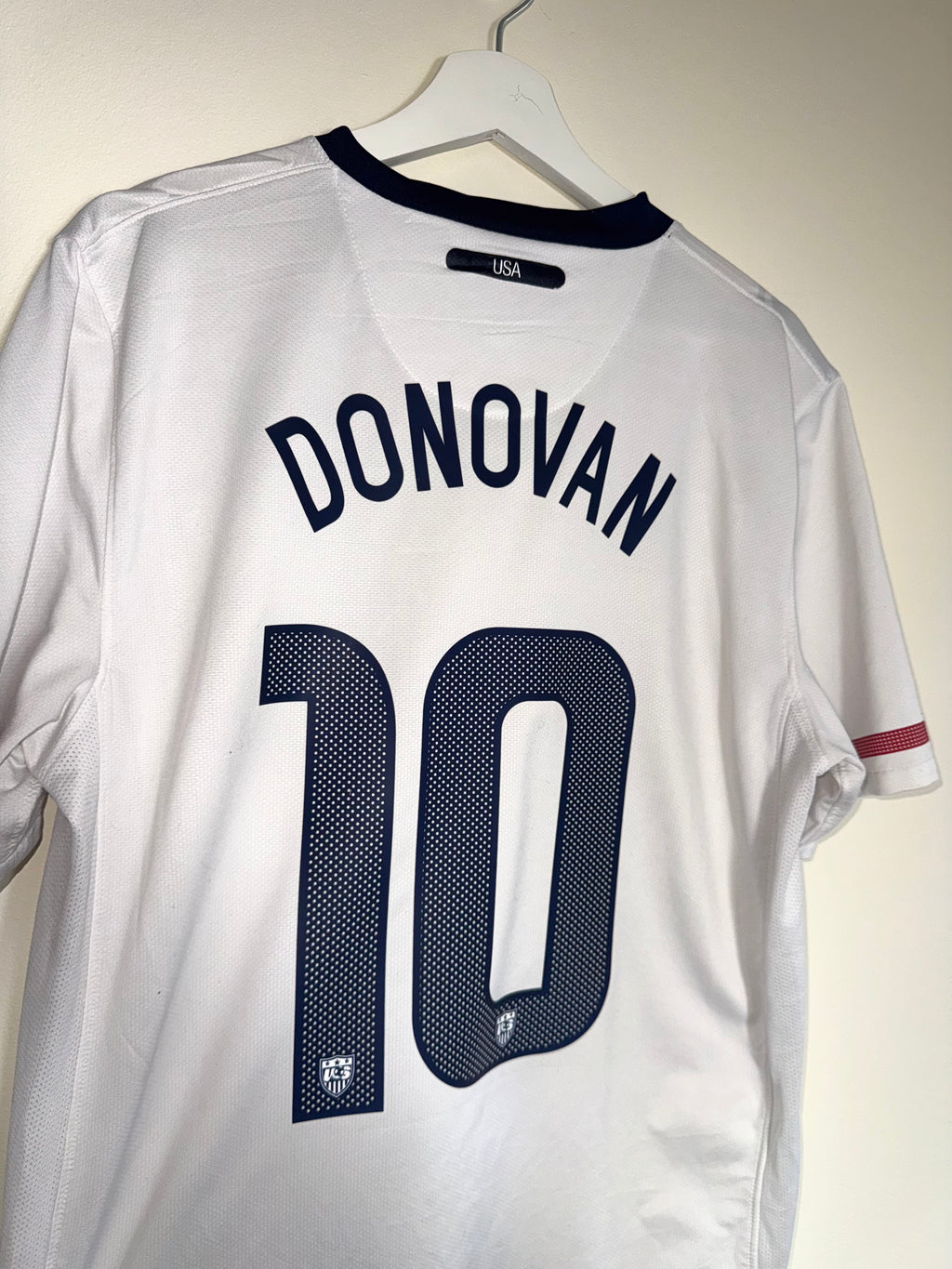 USA 2010/11 Home Shirt *DONAVON* Large (8.5/10)