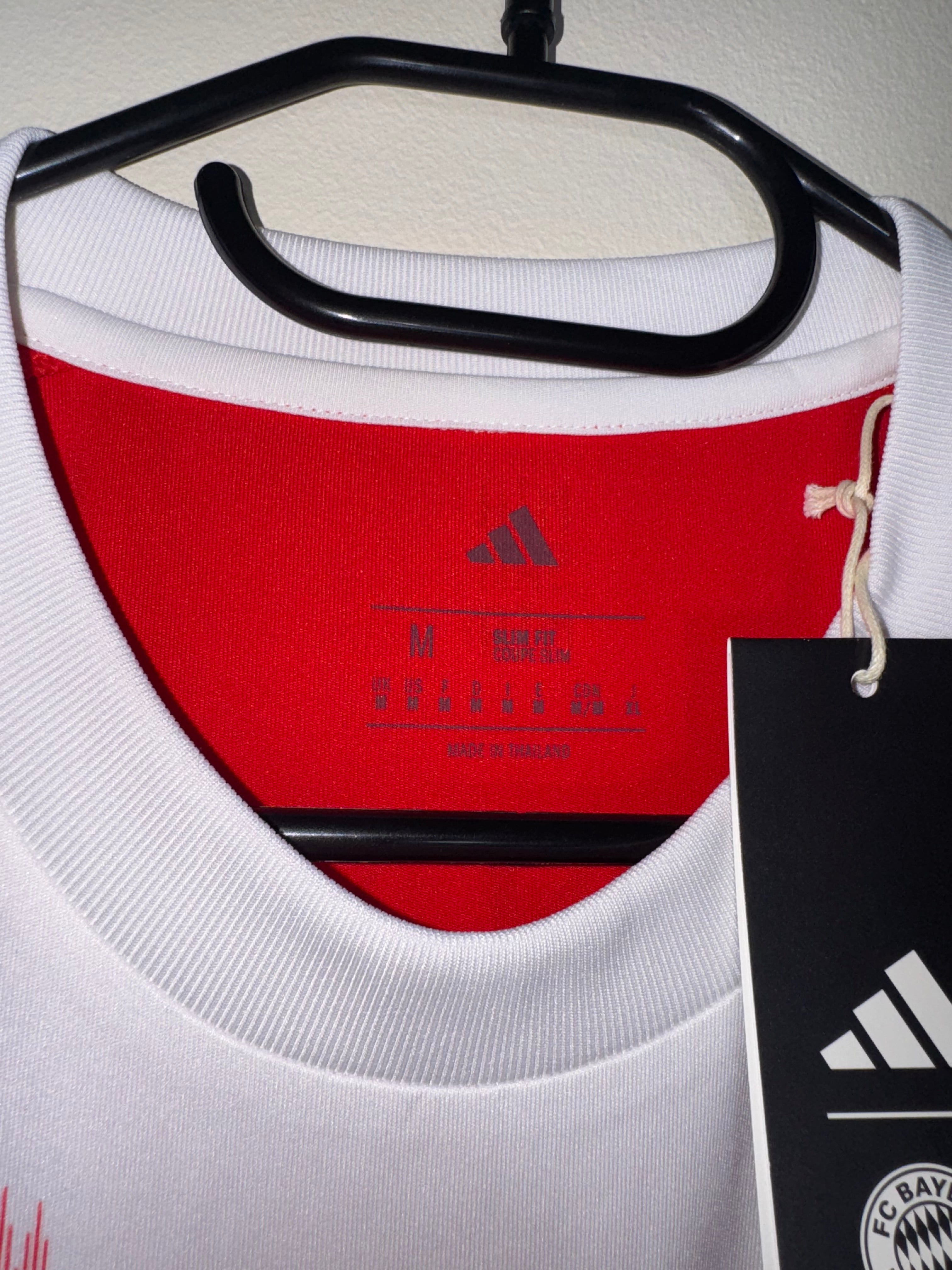 Bayern Munich 2025/26 Home Shirt *KANE* Medium (9.5/10)