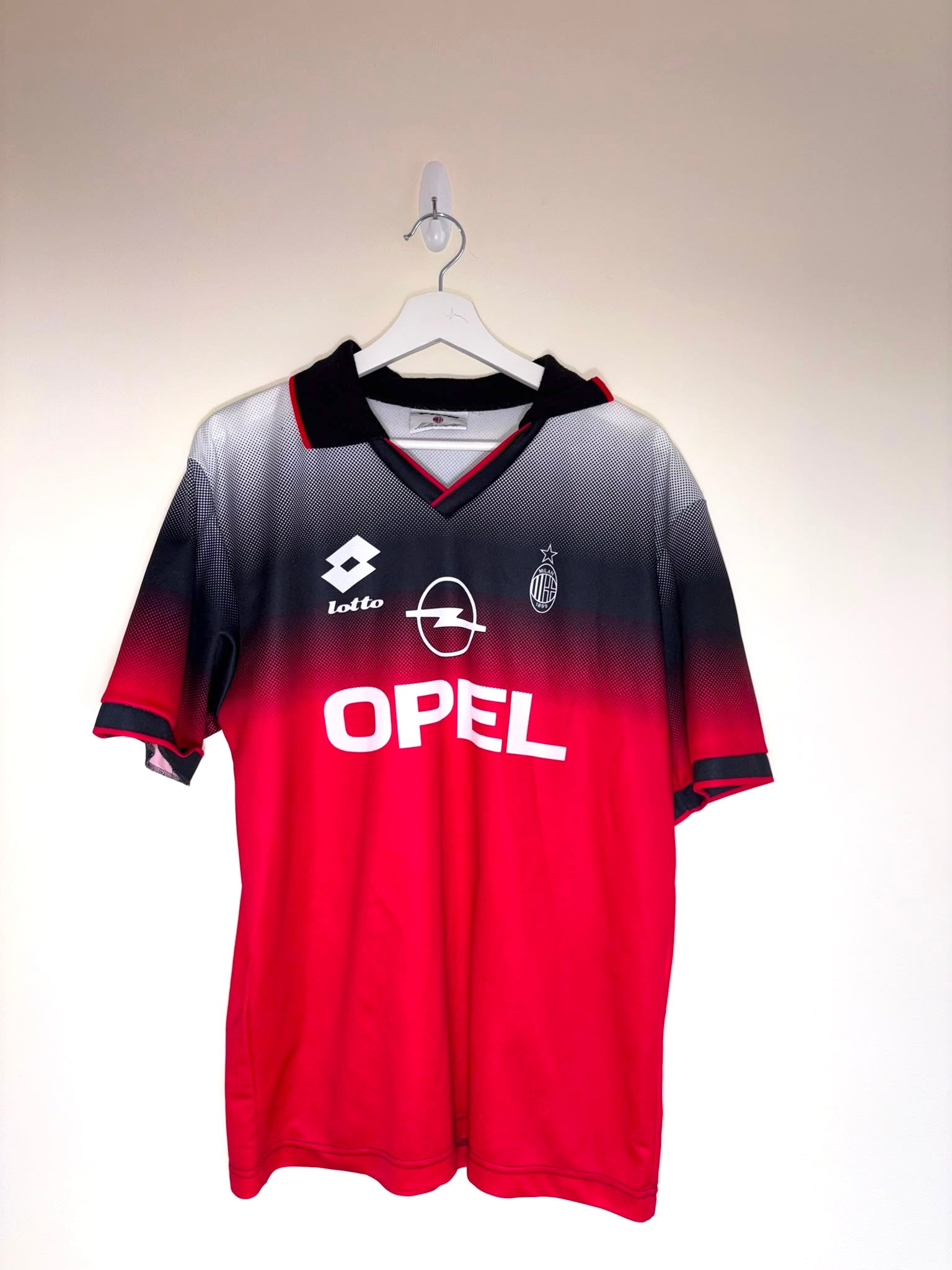 AC Milan 1995/96 Home Shirt L (8/10)