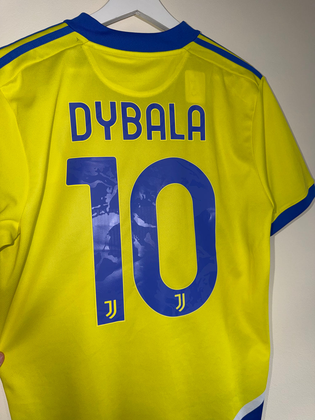 Juventus 2021/22 Third Shirt *DYBALA* M (9/10)