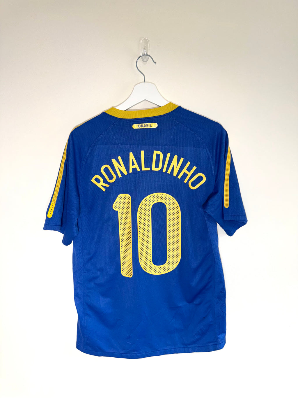 Brazil 2010/12 Away Shirt *RONALDINHO* M (7/10)