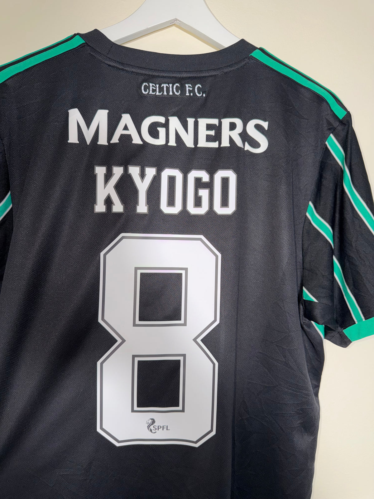 Celtic 2022/23 Away Shirt *KYOGO* L (7/10)