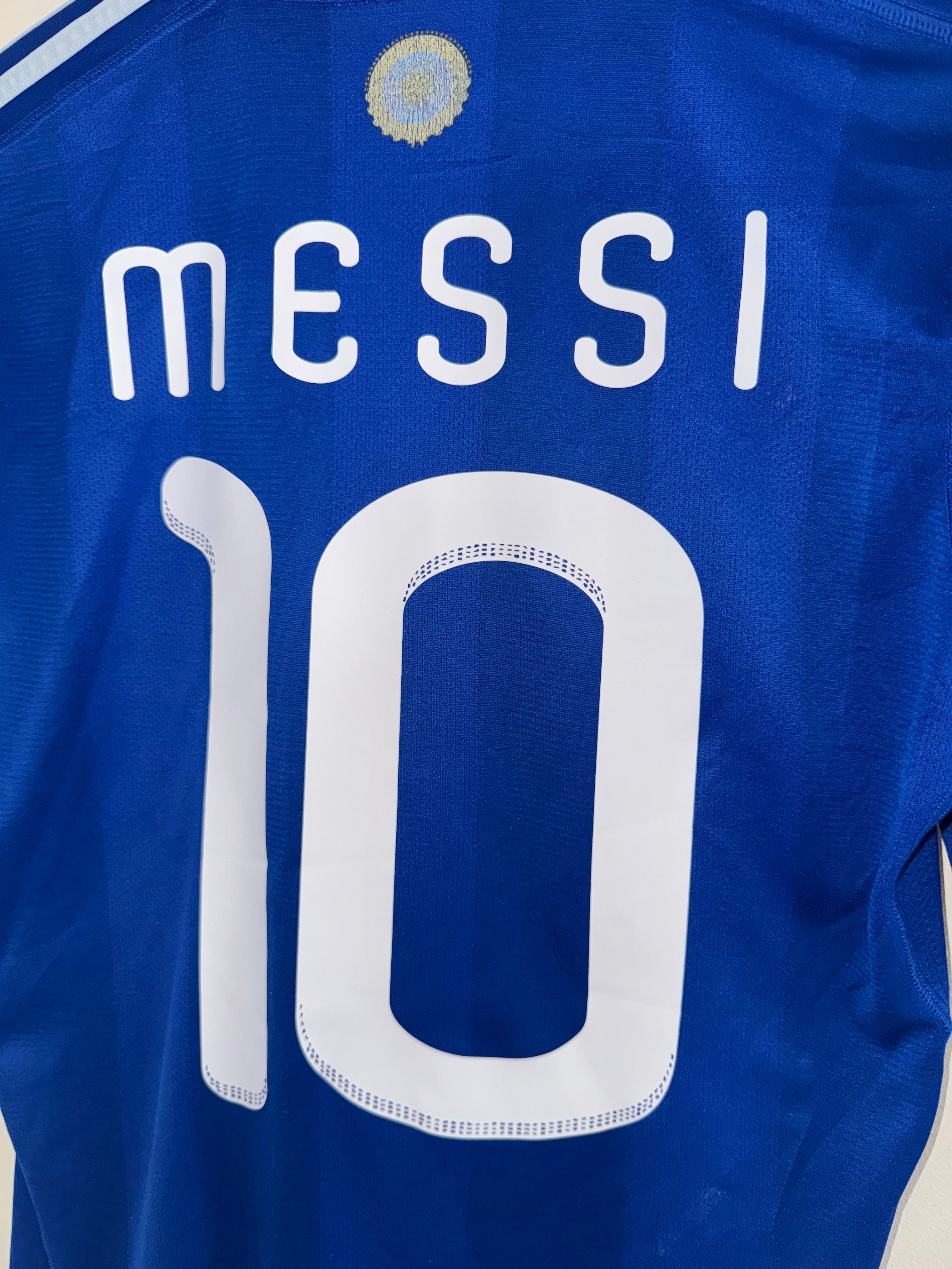 Argentina 2010/11 Away Shirt *MESSI* S