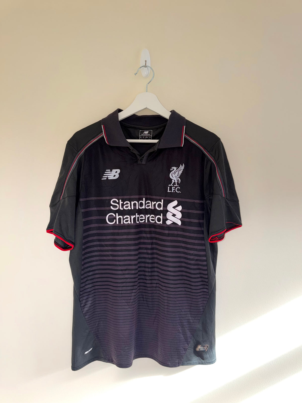 Liverpool 2015/16 Third Shirt *COUTINHO* L (8/10)
