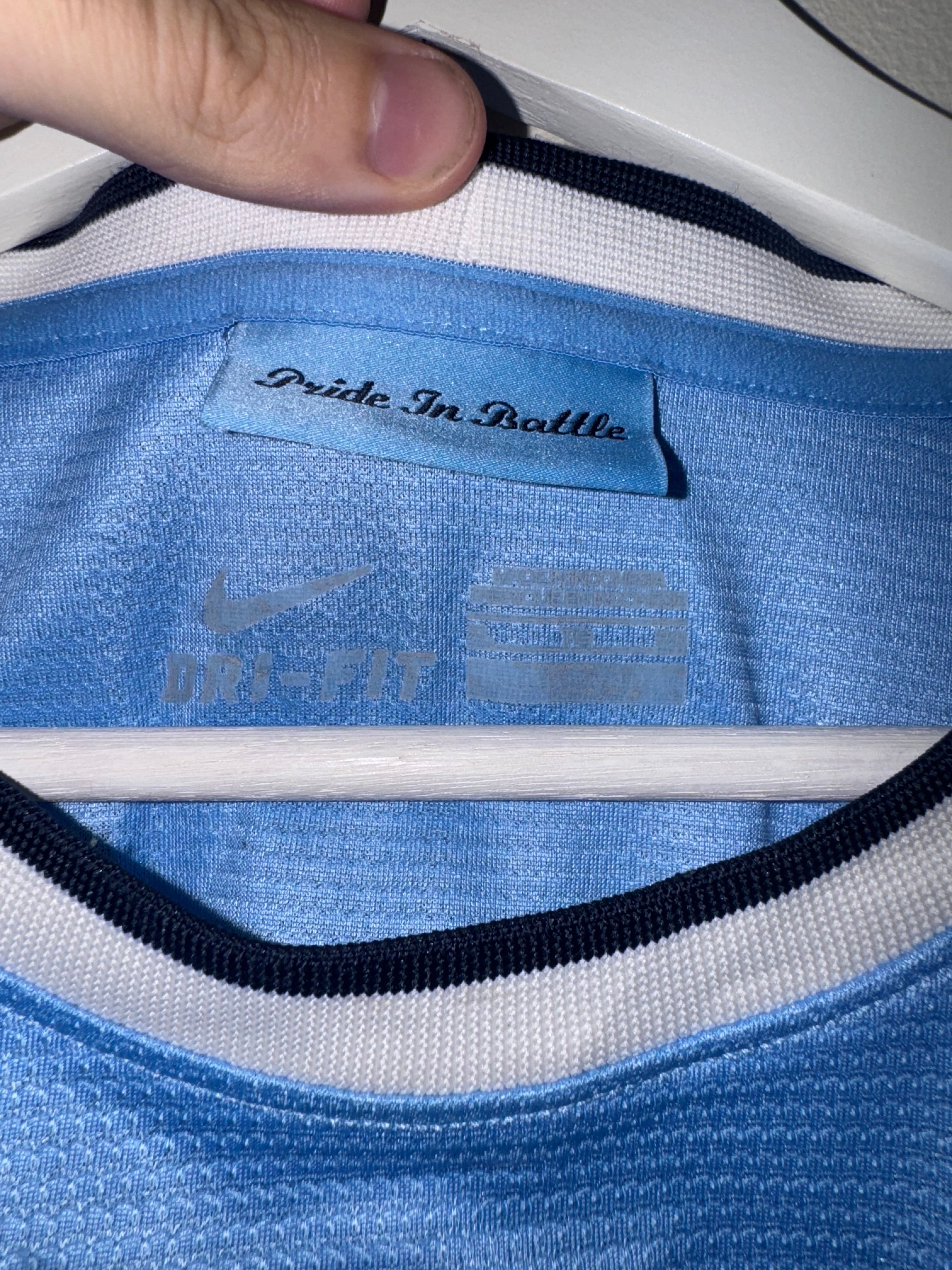 Manchester City 2013/14 Home Shirt *AGUERO* XL