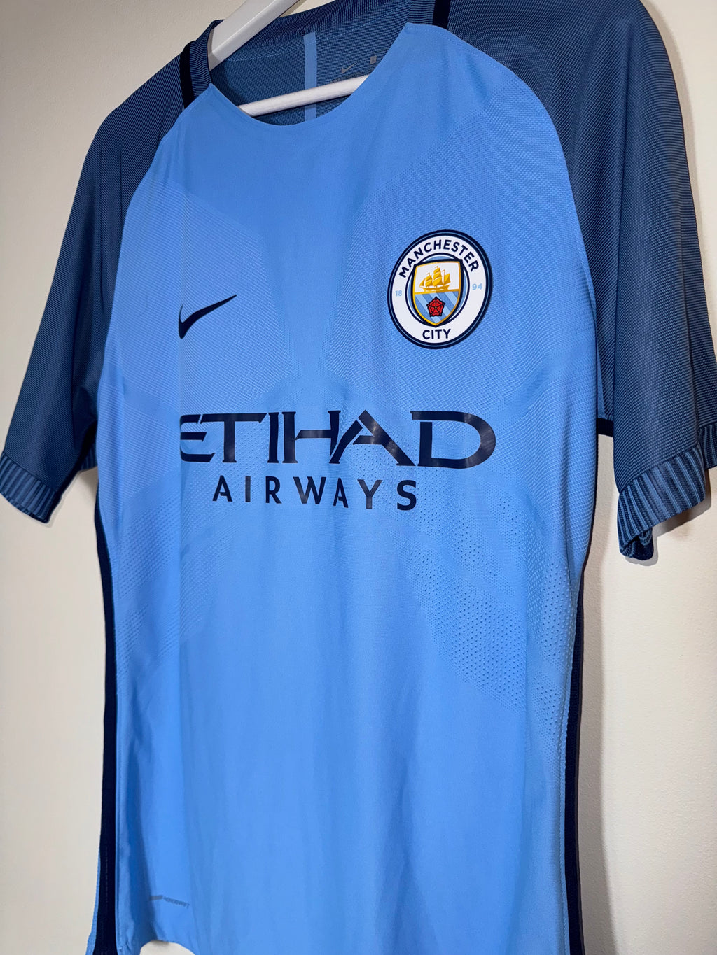 Manchester City 2016/17 Player Spec Football Shirt *DE BRUYNE* L (9/10)