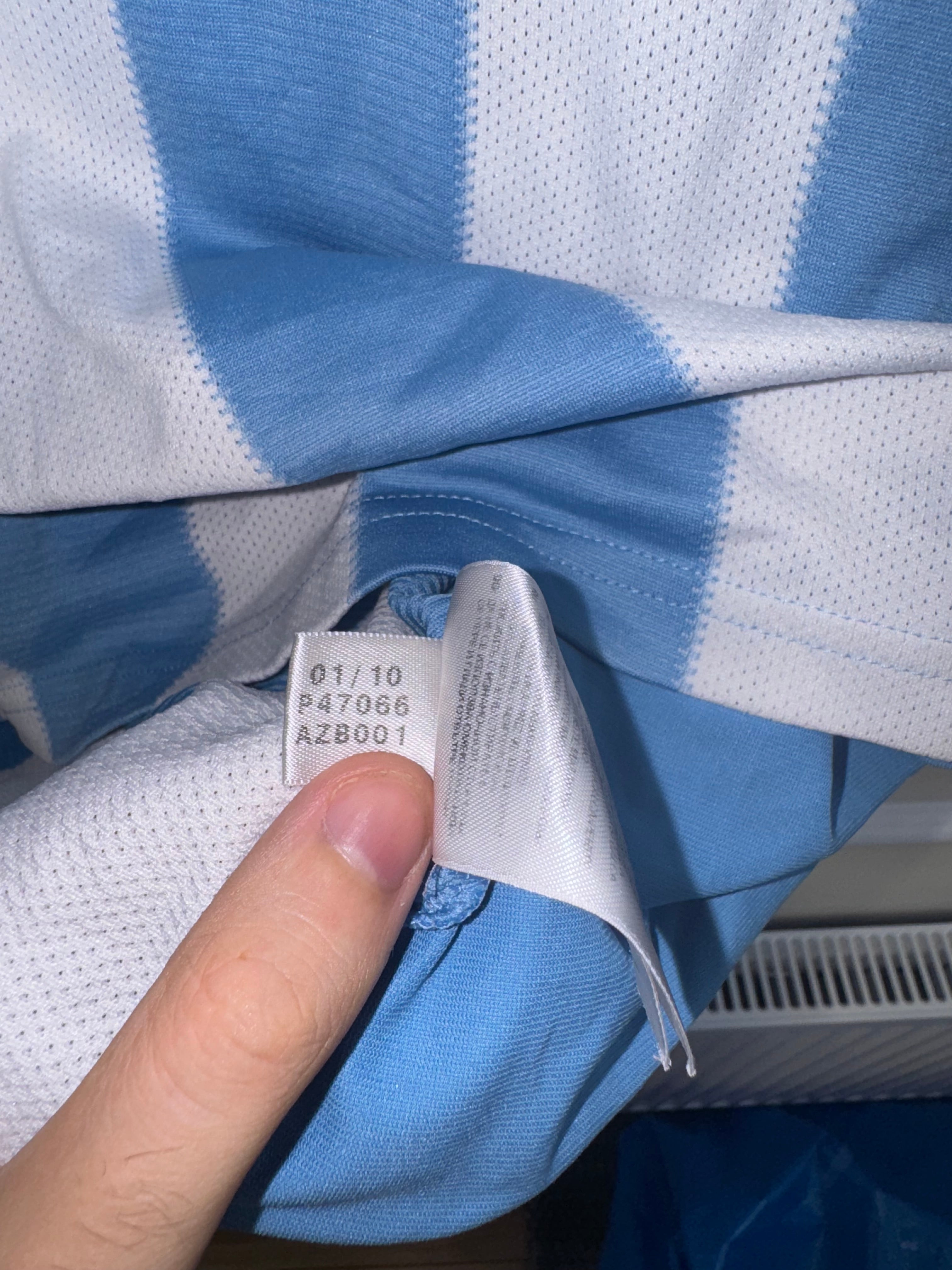 Argentina 2010/11 Home Shirt *MESSI* L (8/10)