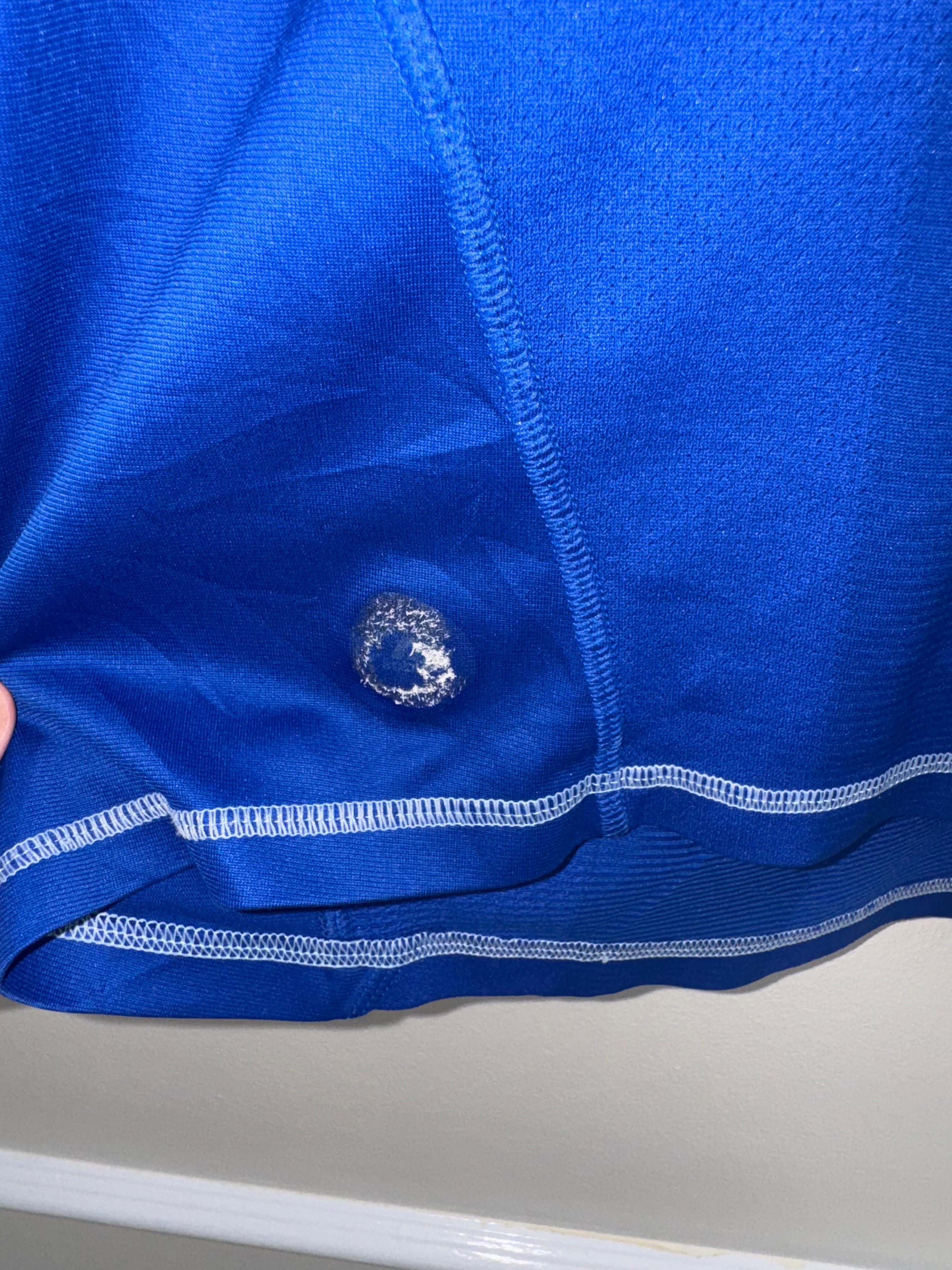 Argentina 2010/11 Away Shirt *MESSI* S