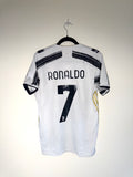 Juventus 2021/22 Home Shirt *RONALDO* M