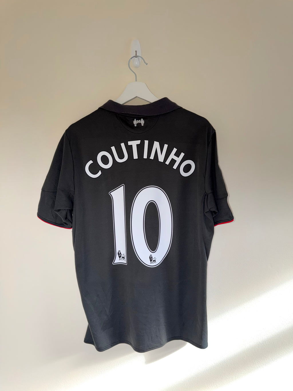 Liverpool 2015/16 Third Shirt *COUTINHO* L (8/10)