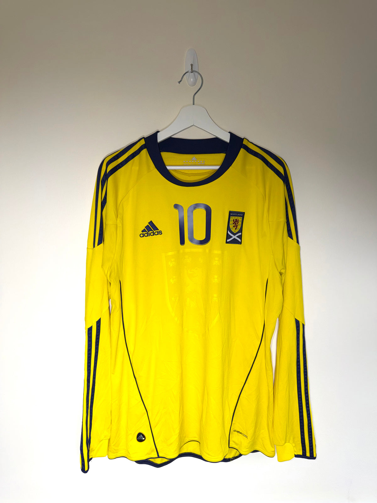 Scotland 2010/11 Away Shirt *FLETCHER* L/S L