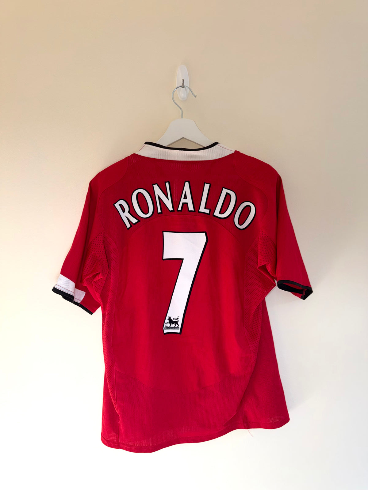 Manchester United 2004/06 Home Shirt *RONALDO* M (6.5/10)