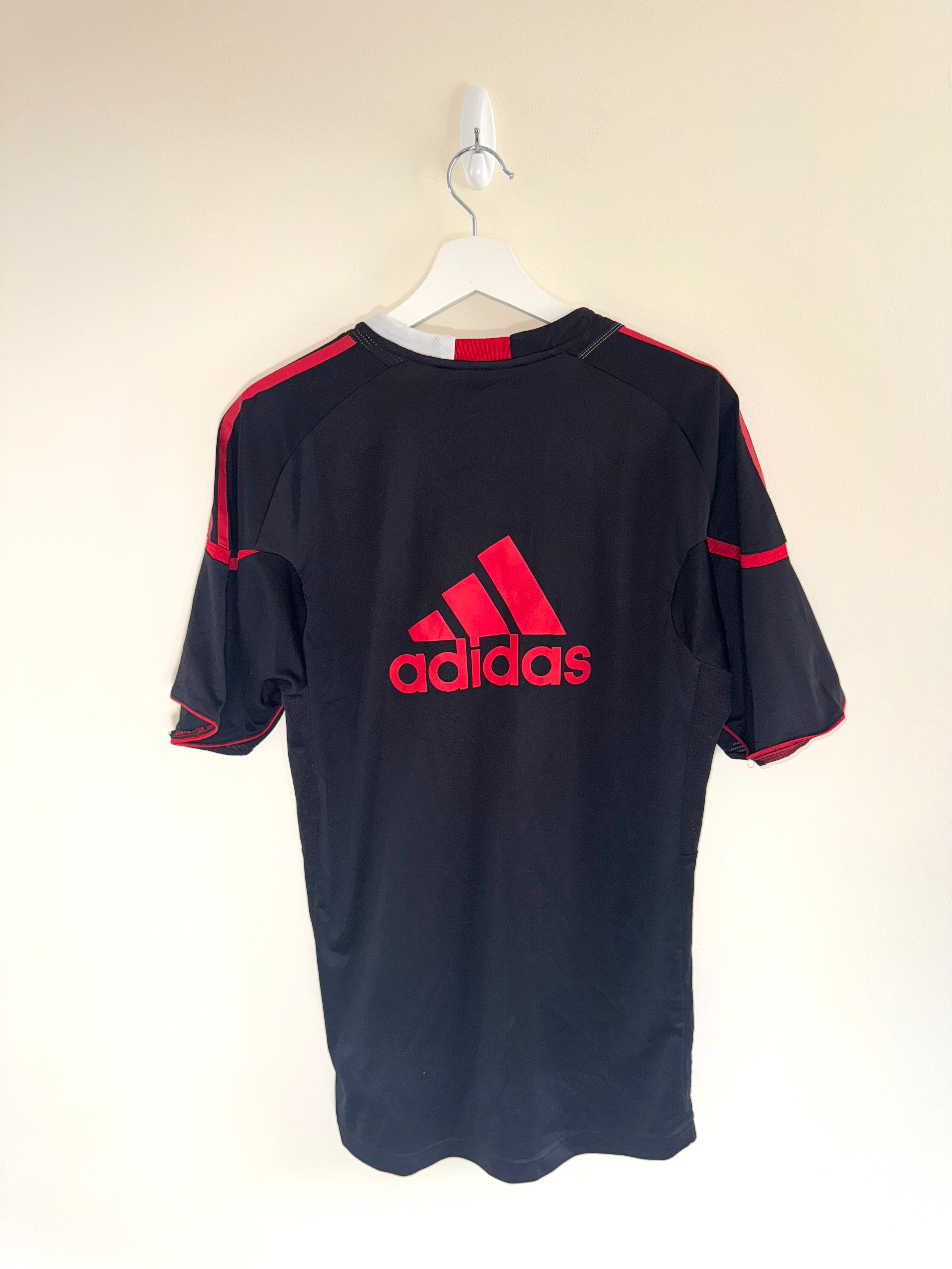Liverpool 2010/11 Training Shirt L (8.5/10)
