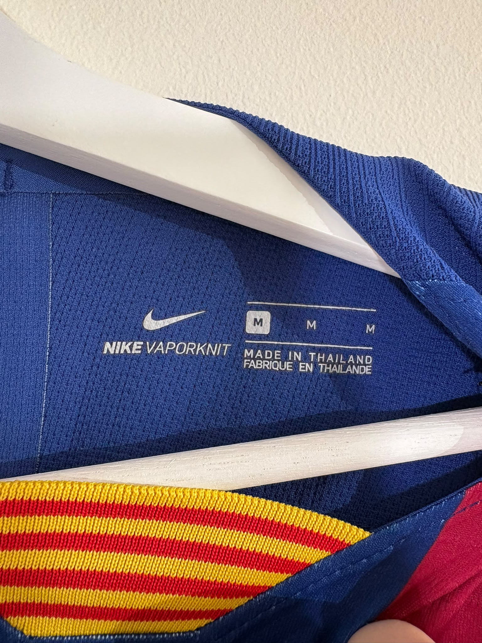 FC Barcelona 2019/20 Vapor Home Shirt *MESSI* M