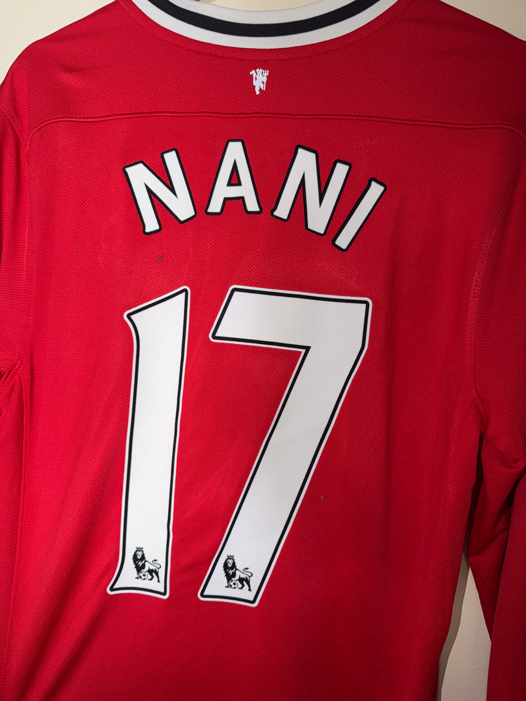 Manchester United 2010/11 Home Shirt *NANI* L (7.5/10)