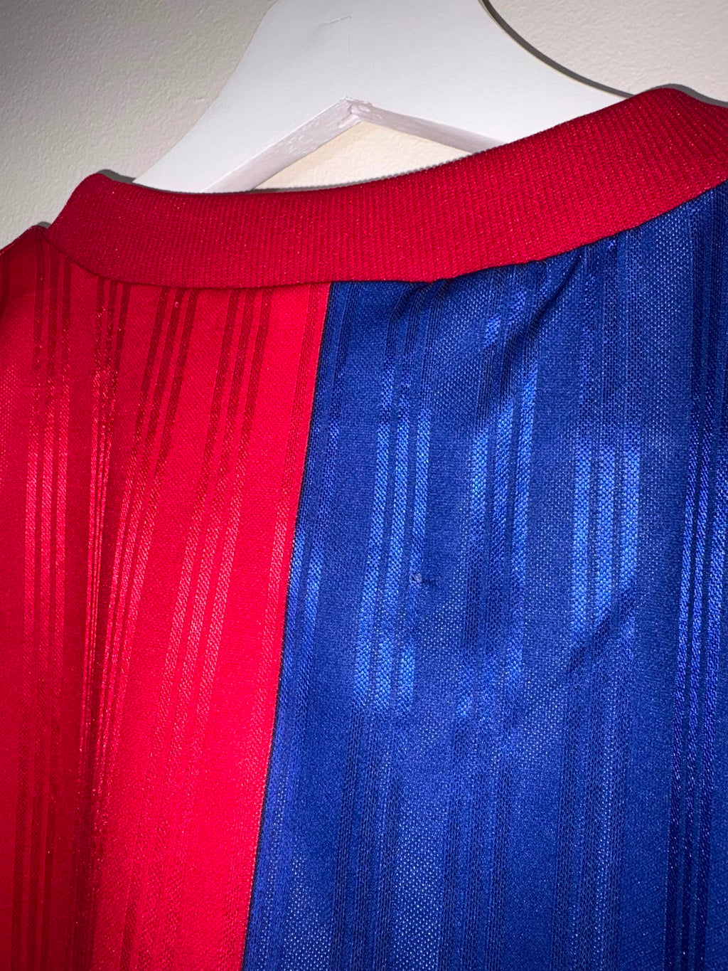 Bayern Munich 90s Training Shirt M (7.5/10)