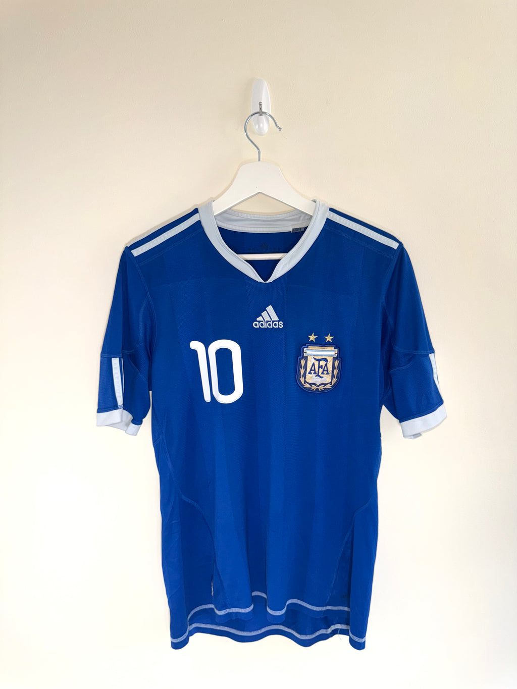 Argentina 2010/11 Away Shirt *MESSI* S