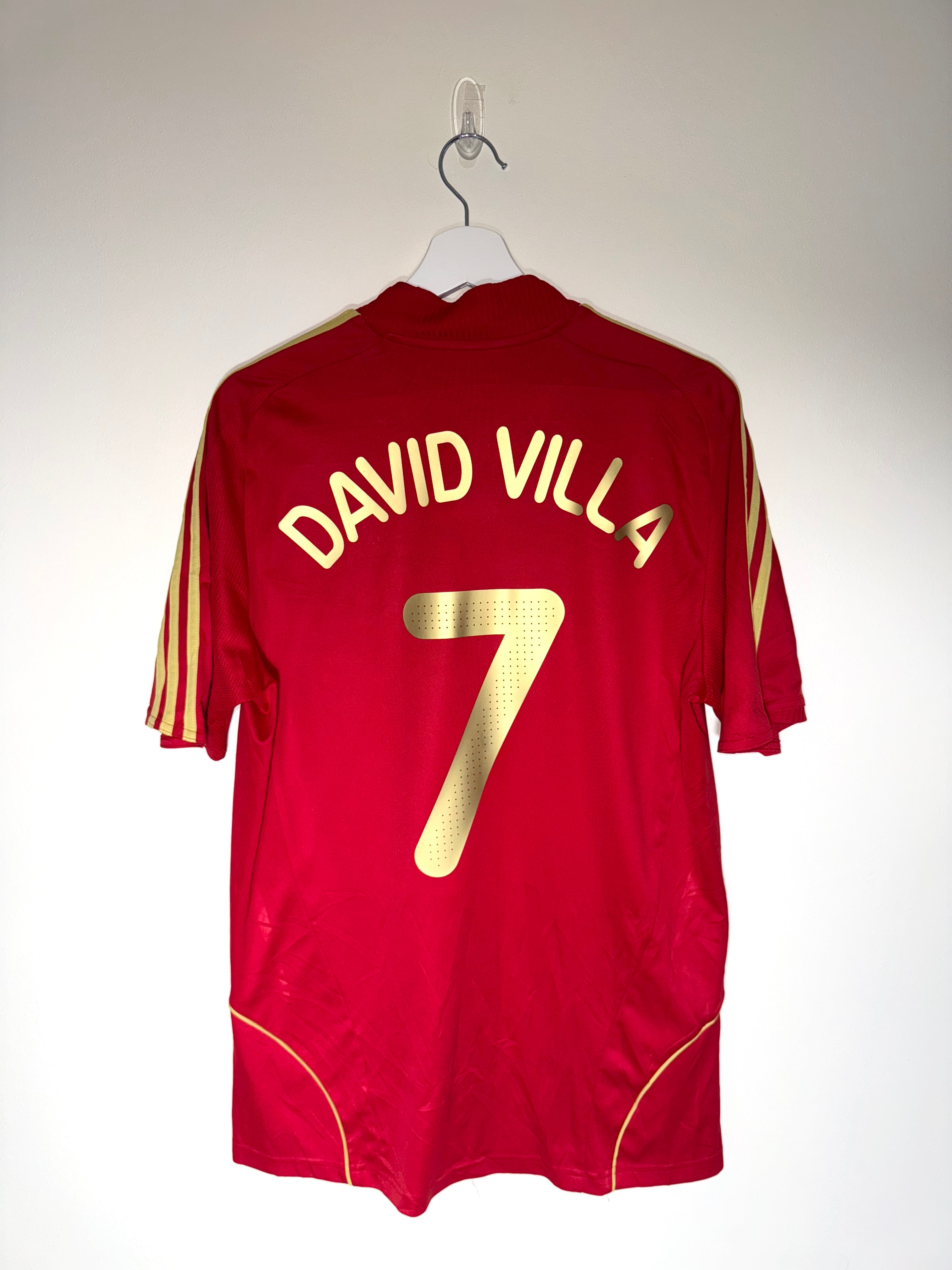 Spain 2008/10 Home Shirt *DAVID VILLA* M