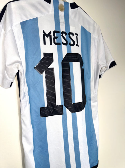 Argentina 2022 World Cup Home Shirt *MESSI* S (8/10)