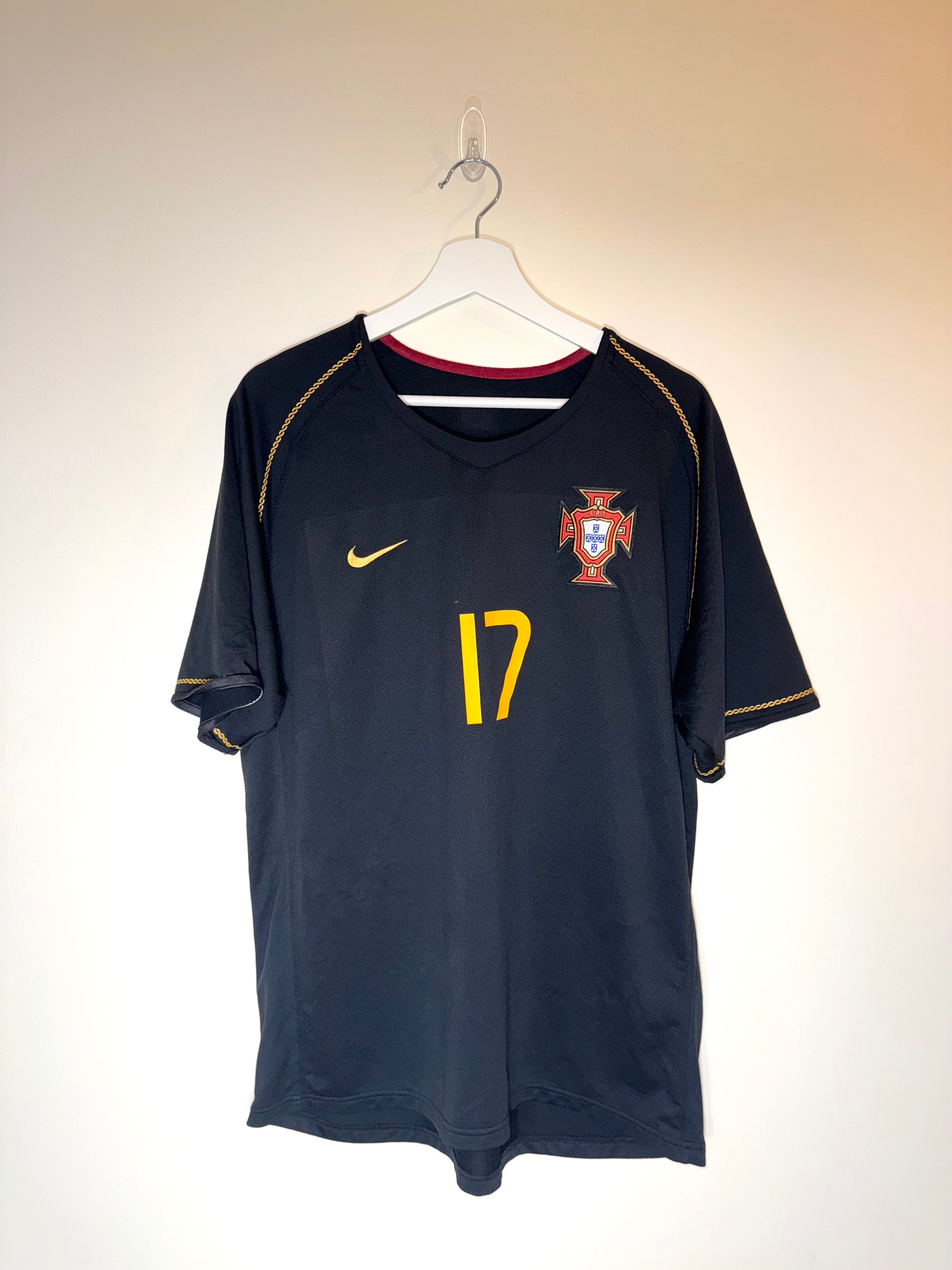 Portugal 2006/08 Away Football Shirt *C.RONALDO* L (8/10)